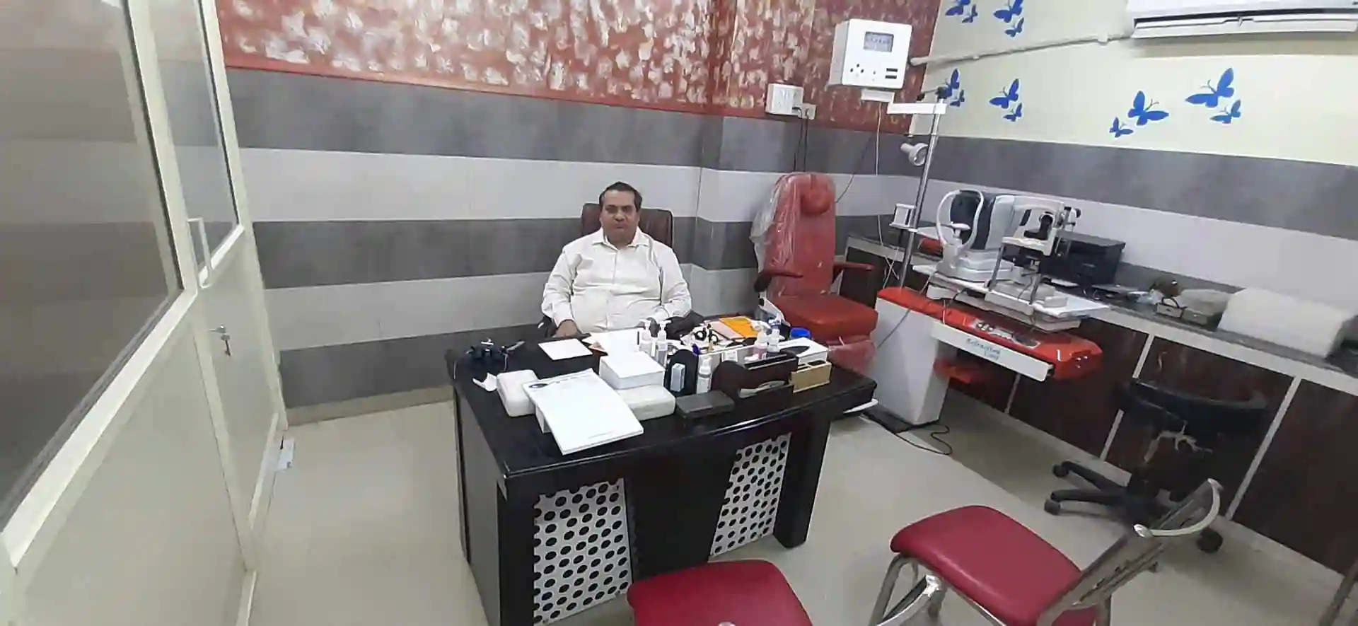Dr Sunil Sharma